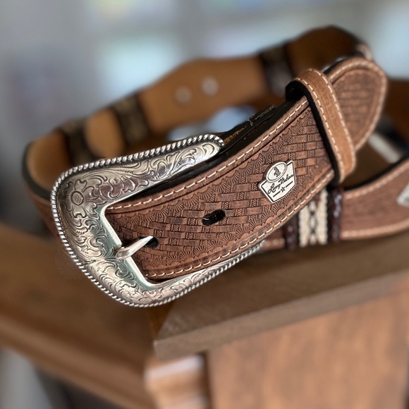 Larry Mahan Leather Belt - Picture 4 of 11